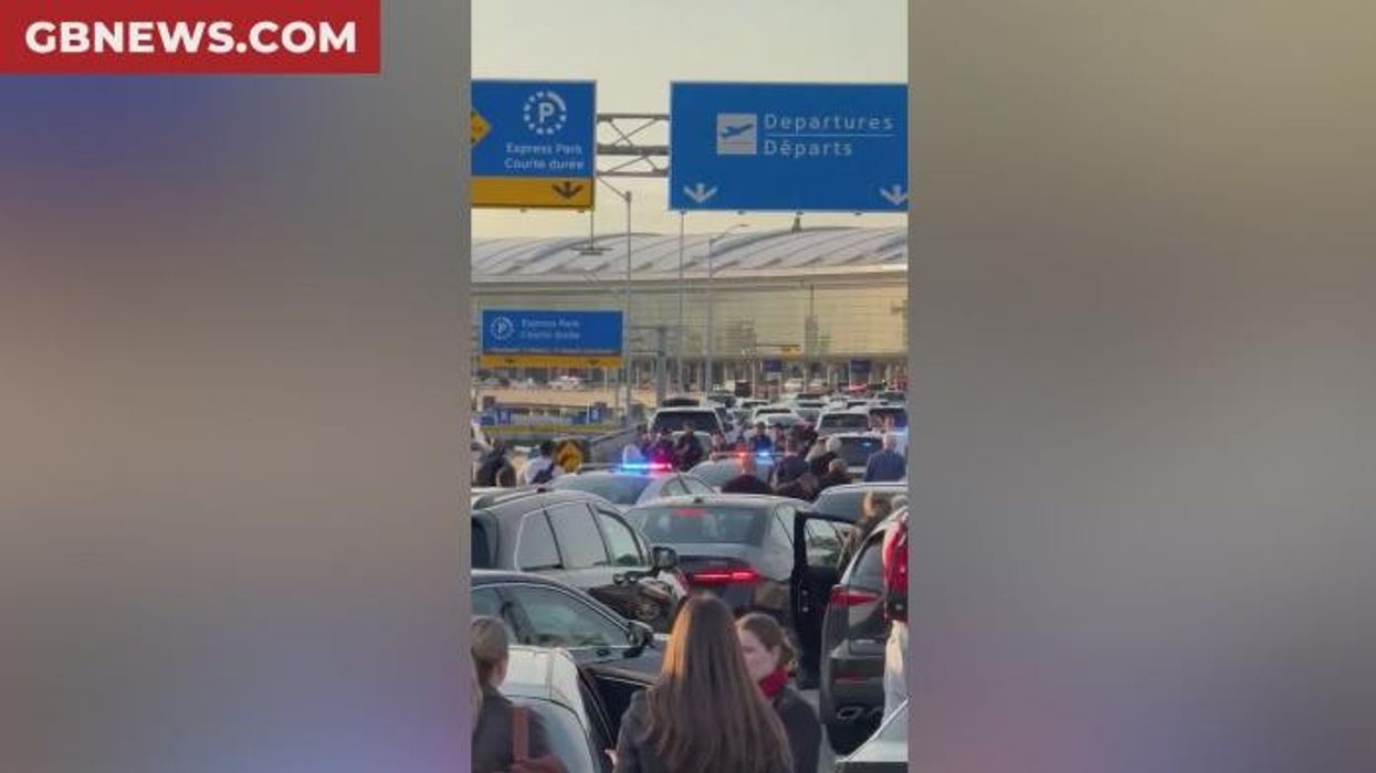 Toronto Airport in lockdown as dozens of police units rush to shooting - Officers actively responding to incident