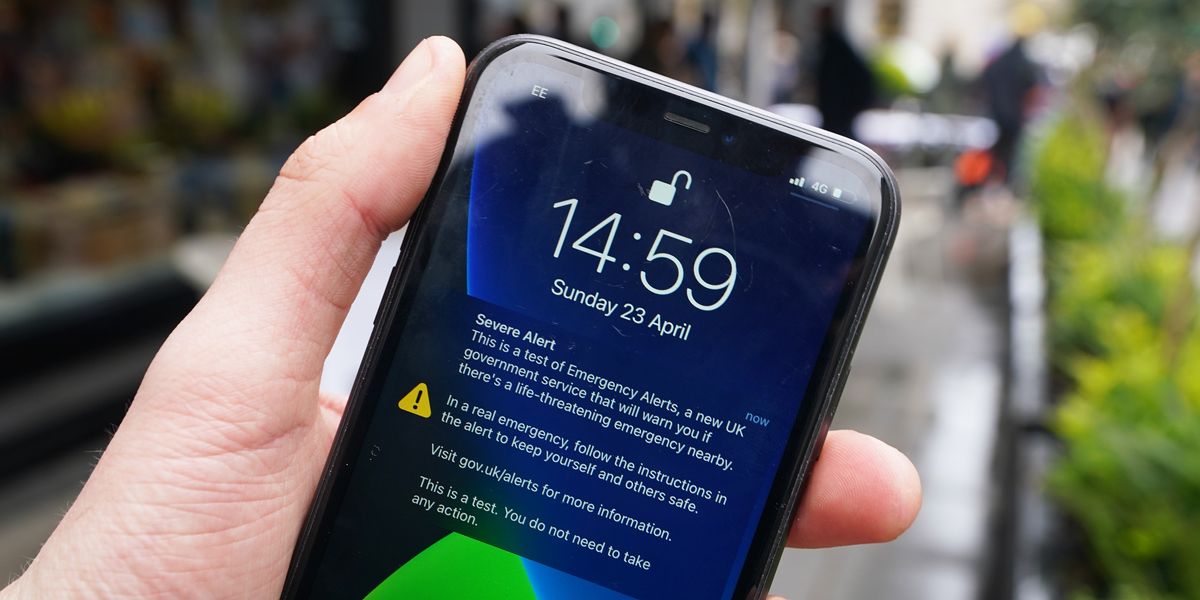 NextImg:Millions of mobile phones to receive urgent emergency alert in just minutes as 'danger to life' warning issued