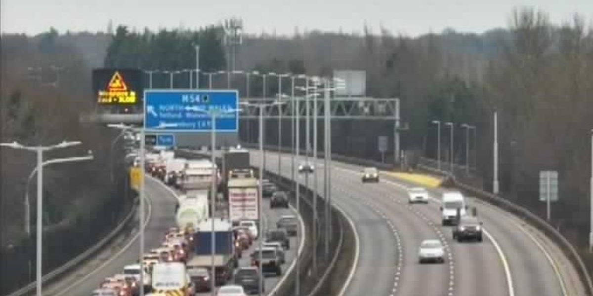 NextImg:M6 closure: Motorway forced shut after major collision with drivers warned to expect delays