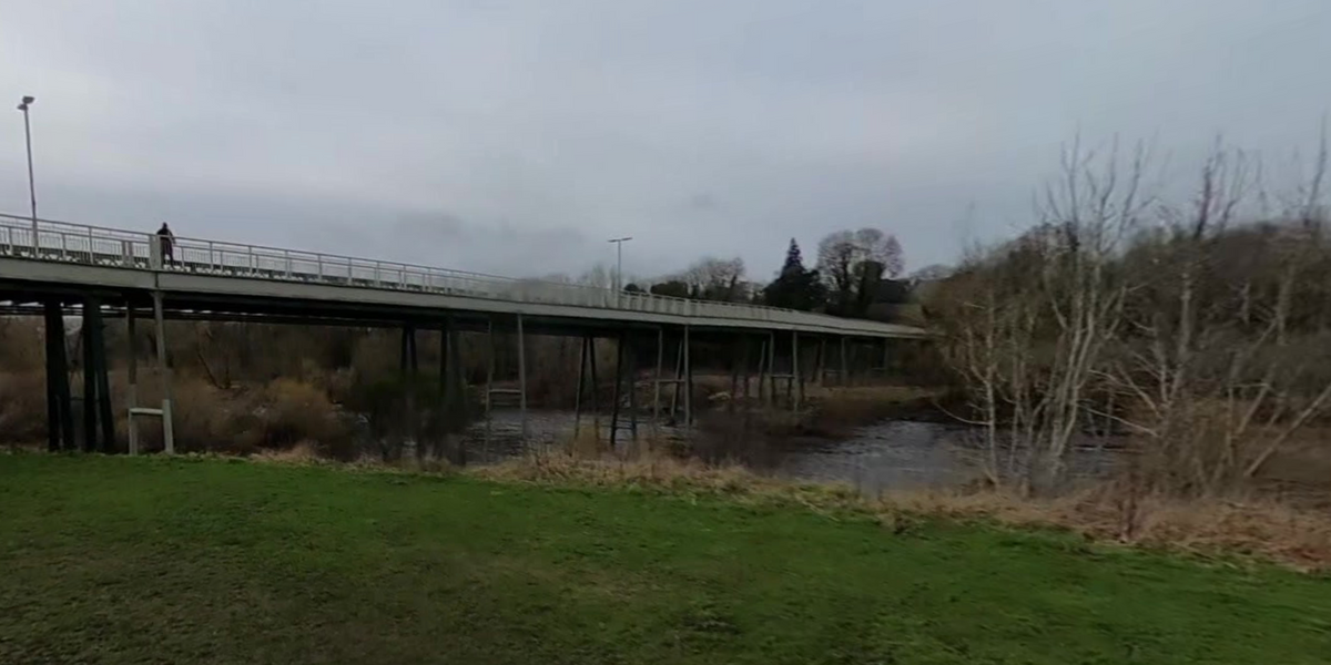 NextImg:Boy, 14, found dead and second teenager in critical condition after major search of River Tyne