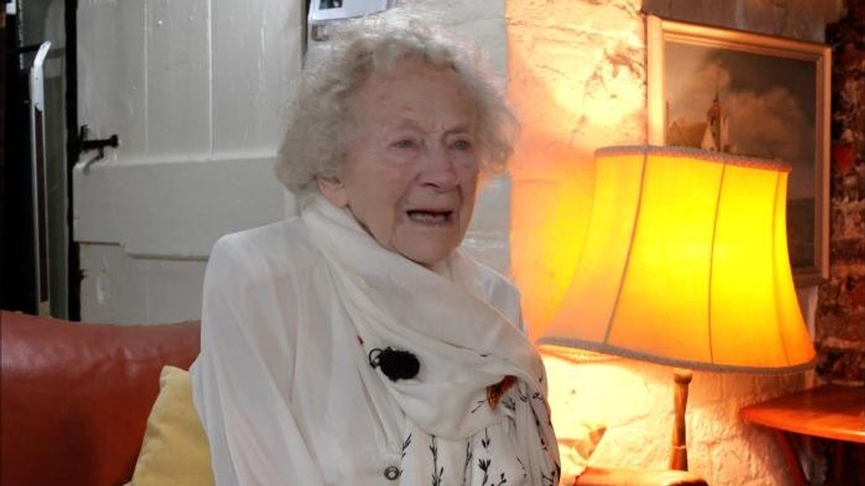 Remembrance Day: 100-year-old veteran proud to remember friends who 'gave their youth' for Britain