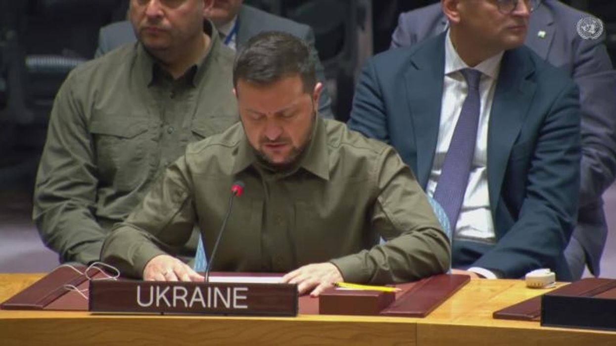 US agrees multi-billion-dollar aid package for Ukraine after MONTHS of pleading from Zelensky for help