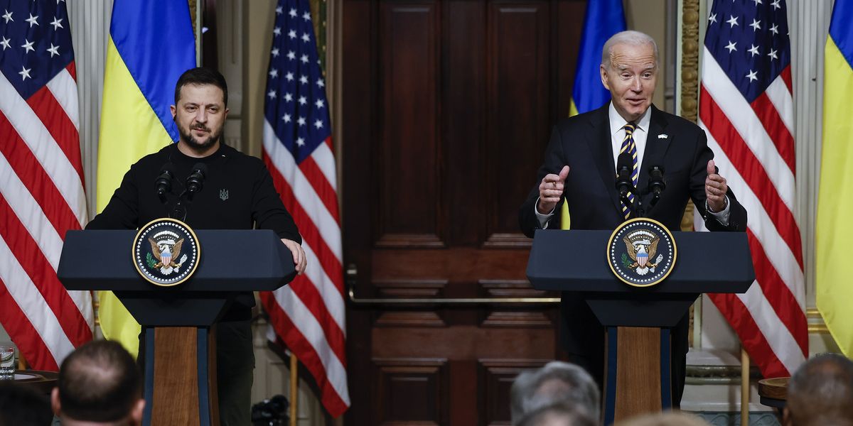 NextImg:US agrees multi-billion-dollar aid package for Ukraine after MONTHS of pleading from Zelensky for help