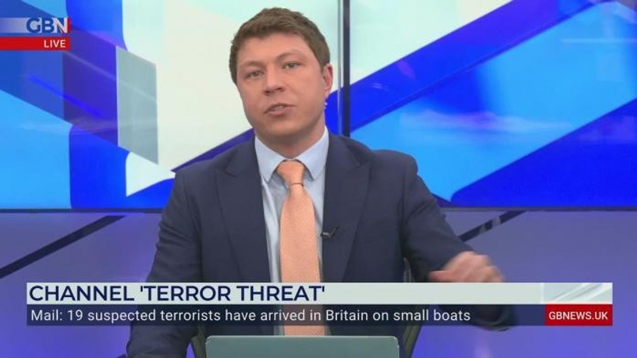 Migrant crisis: 19 suspected TERRORISTS 'claiming asylum' after arriving in small boats