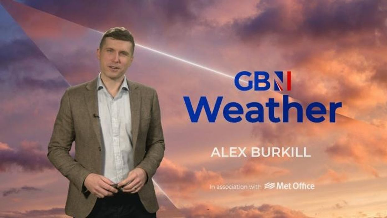 US weather: Shape-shifting jet stream to send temperatures plummeting during 'winter assault' with parts of America bracing for major snowfall