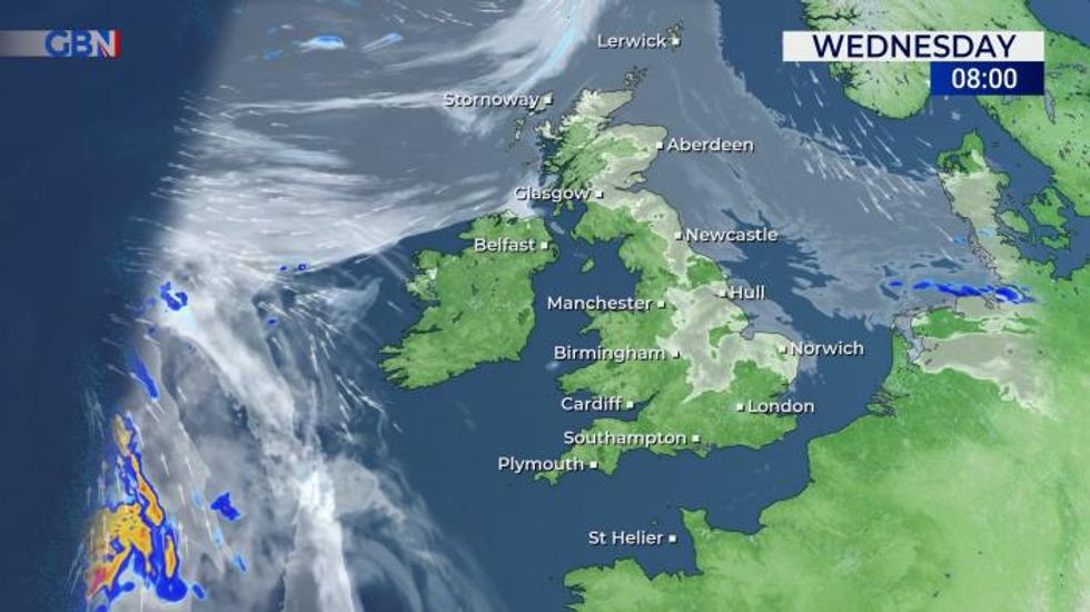 UK weather: Heatwave alert extended as thunderstorms hit south east