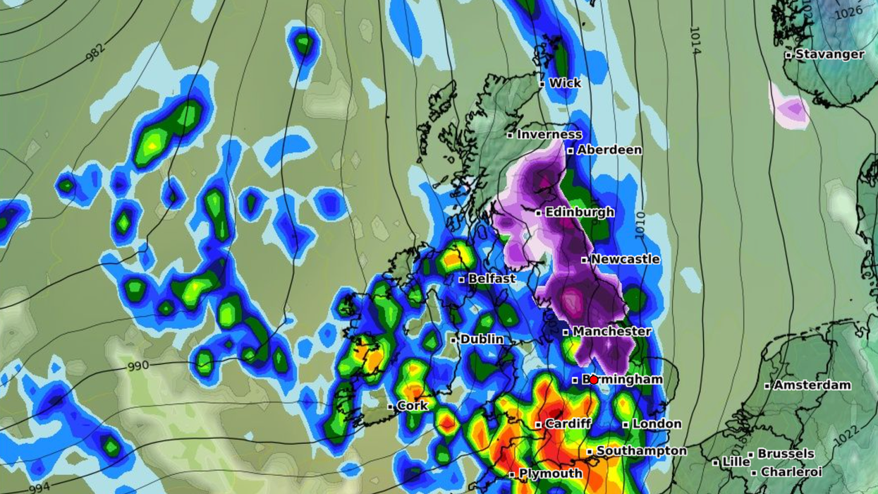 Weather map of Britain shows snow and cold temperatures