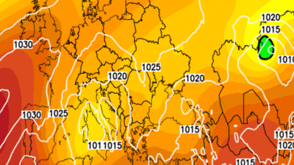 Weather map of warm weather in Europe