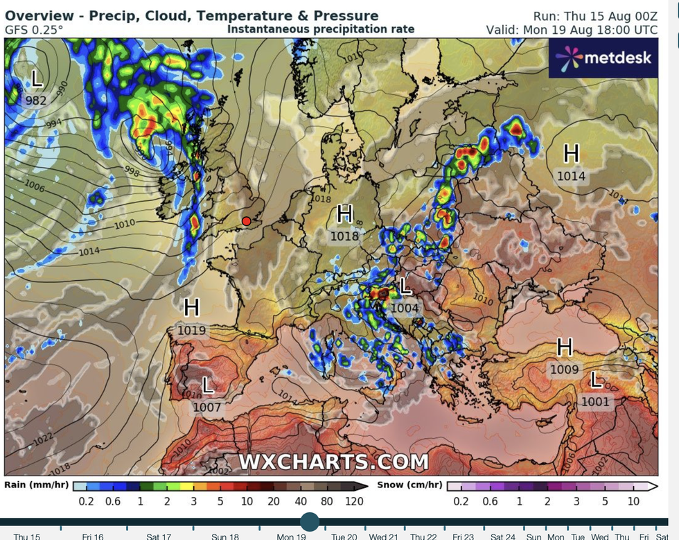 Weather map shows band of rain sweeping in on Monday