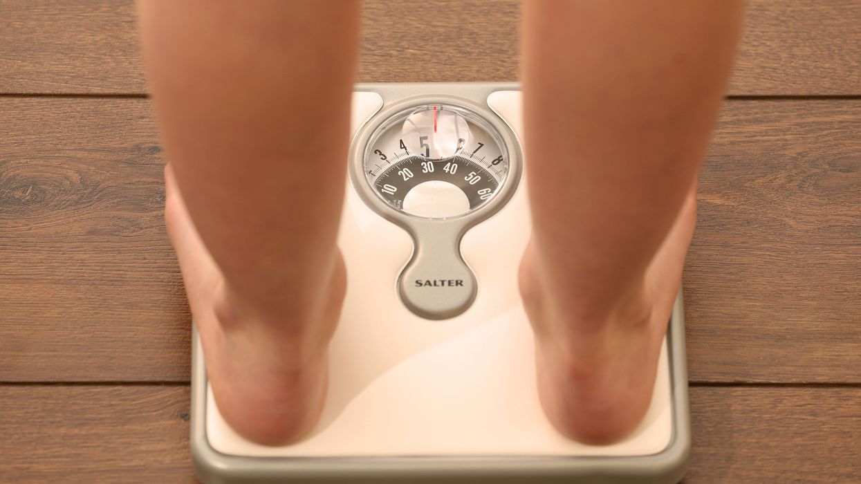 Weighing scales