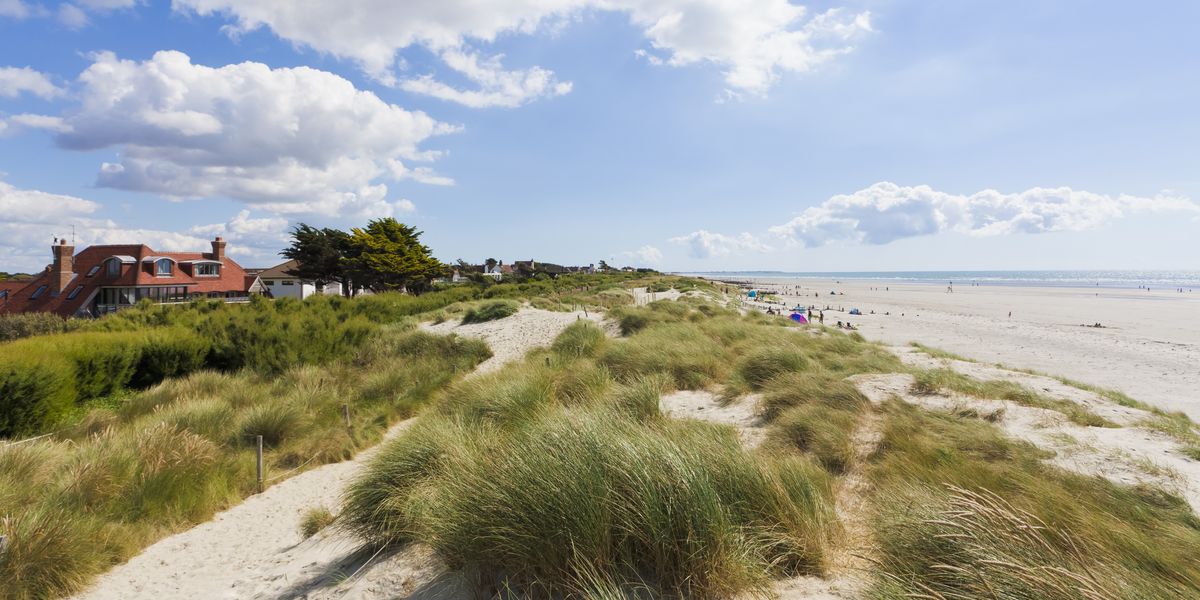 NextImg:Boy, 16, 'lucky to be alive' after being buried in sand at popular British beach