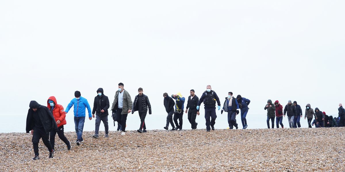 NextImg:Number of migrants coming to Britain last year was BIGGEST in rich world