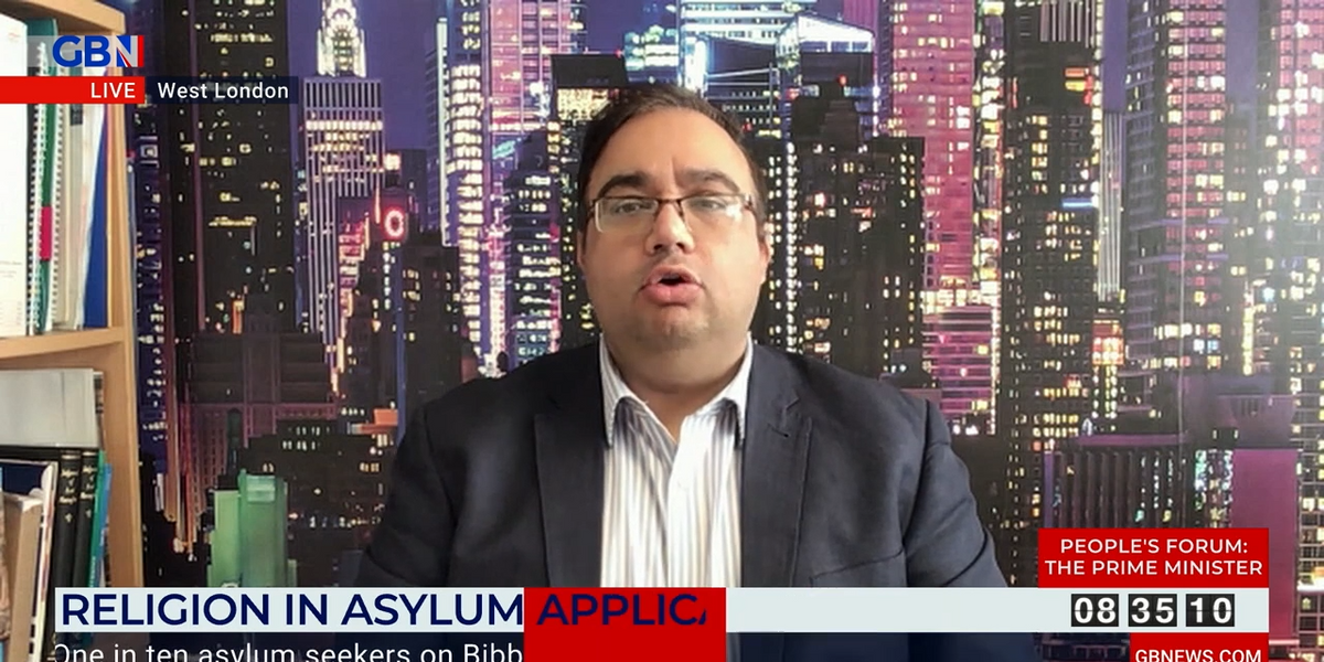NextImg:'What exactly are we investigating?!’ Lawyer DEFENDS asylum seekers converting to Christianity