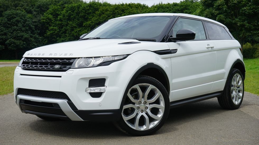 White Land Rover