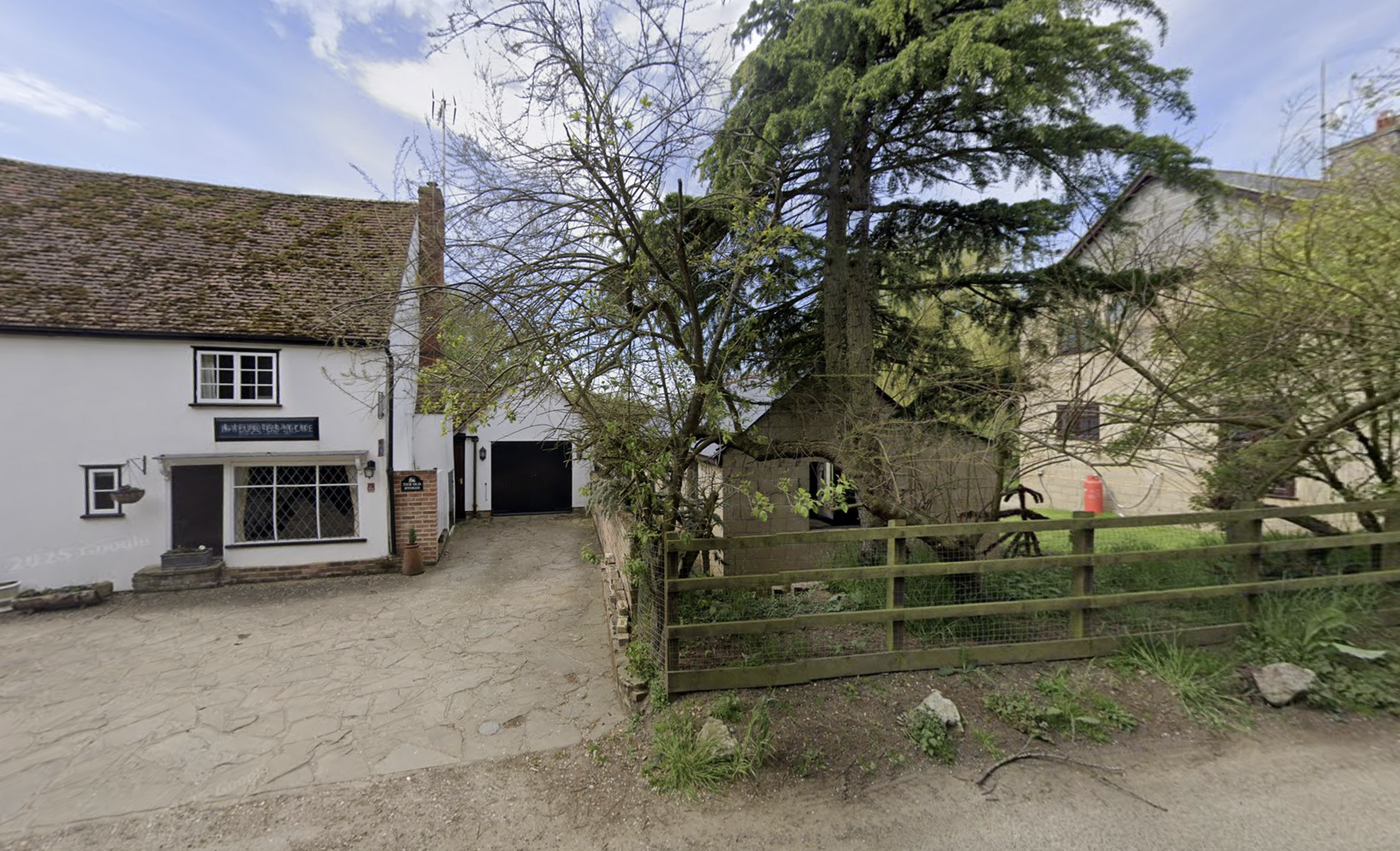 Willow Cottage and The Old Stores