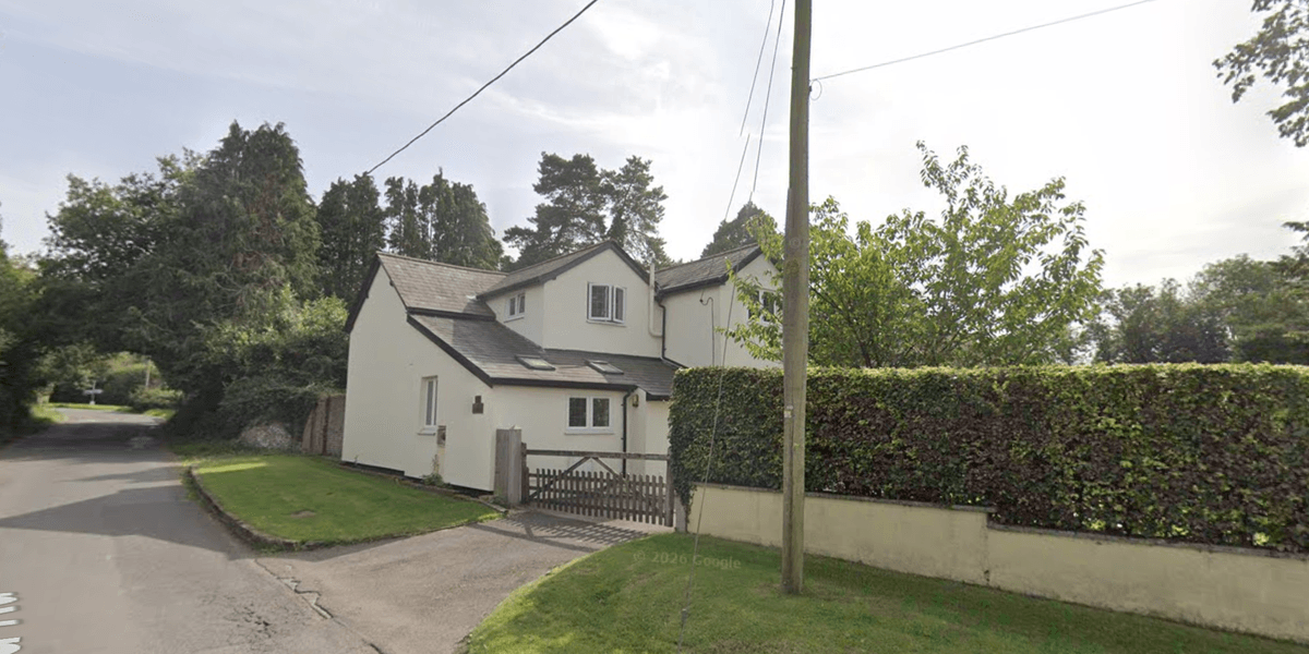 Travellers spark two-tier row after concreting over field in leafy village where houses go for £2.3million Travellers spark two-tier row after concreting over field in leafy village where houses go for £2.3million