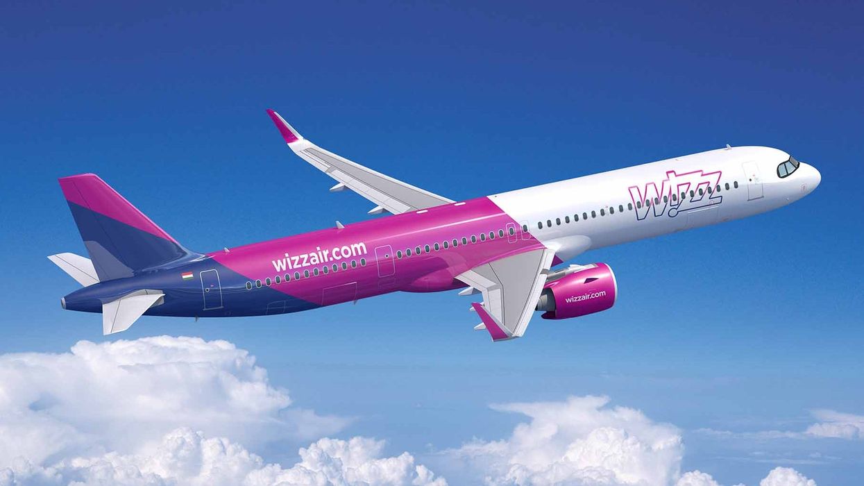Wizz Air plane