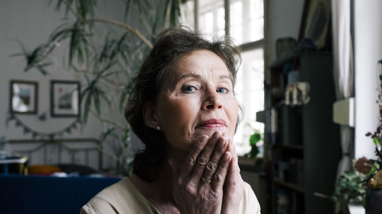 woman applying skincare