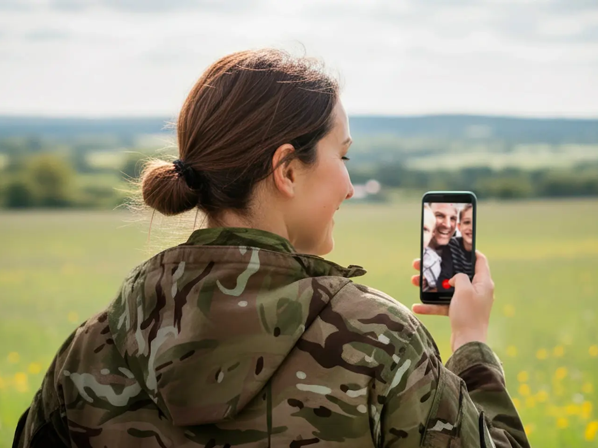 Woman calls home while stationed abroad