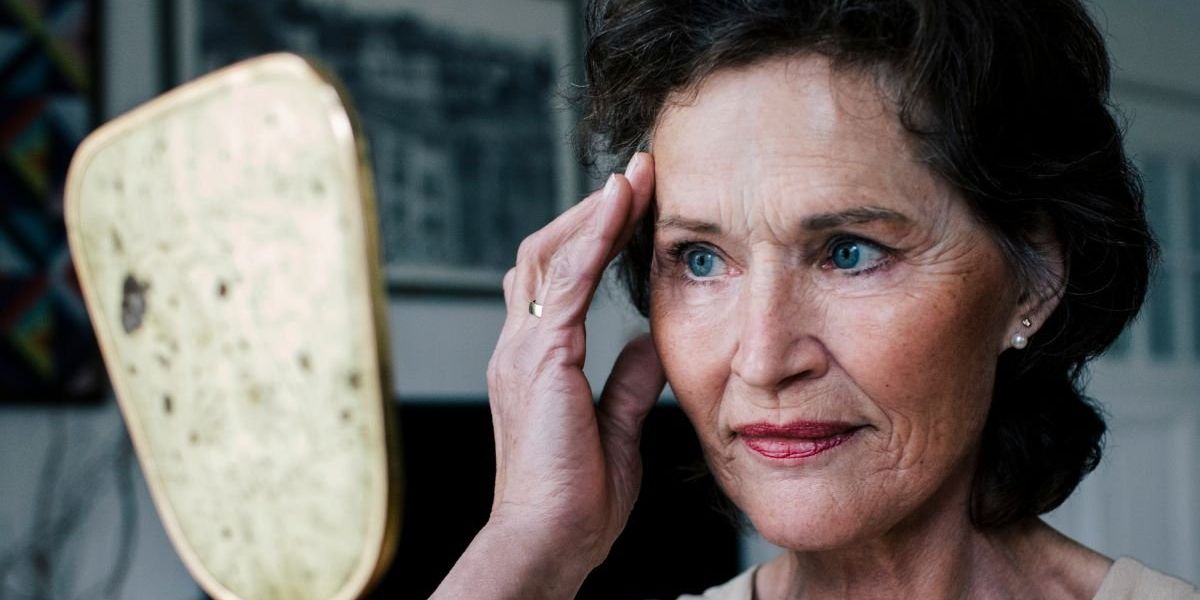 Dermatologist says common cleansing mistake that weakens skin barrier could accelerate premature ageing Dermatologist says common cleansing mistake that weakens skin barrier could accelerate premature ageing