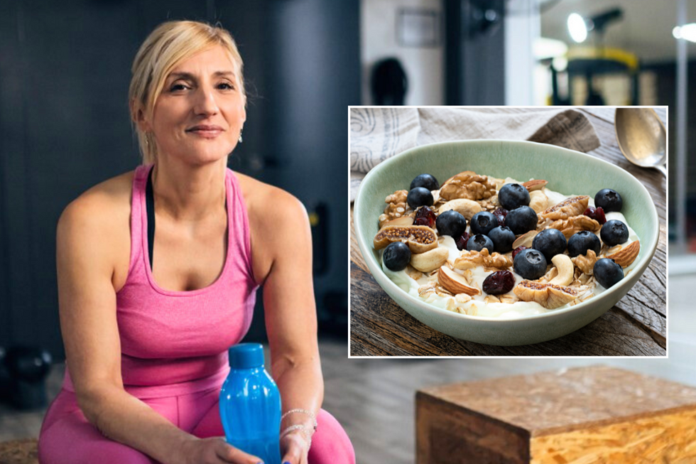 Woman in gym / yoghurt with fruit and nuts