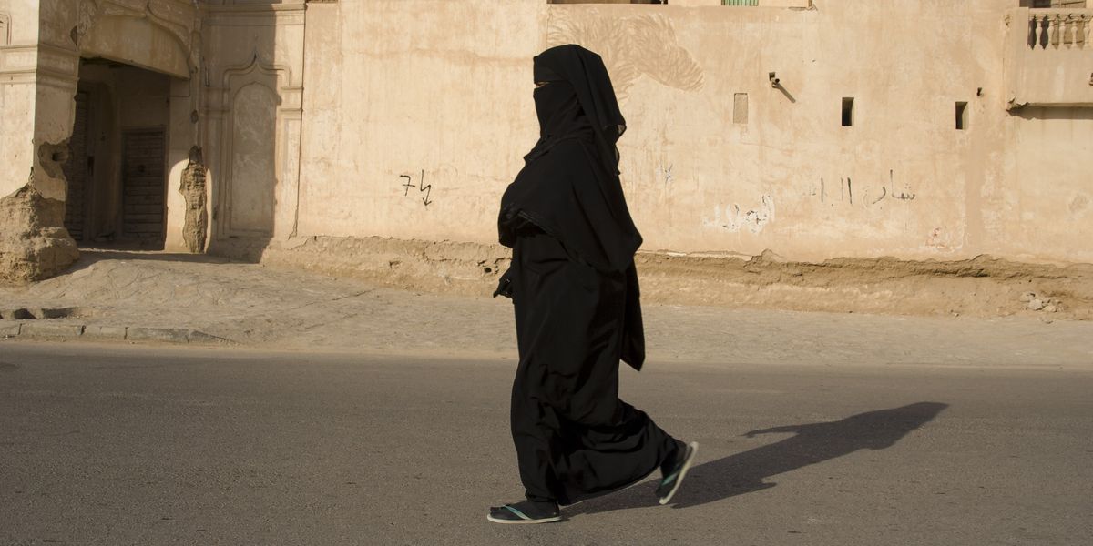 NextImg:Muslim-majority country BANS women from wearing full-body niqabs as they could hide 'attackers in disguise' and are 'alien to our society'