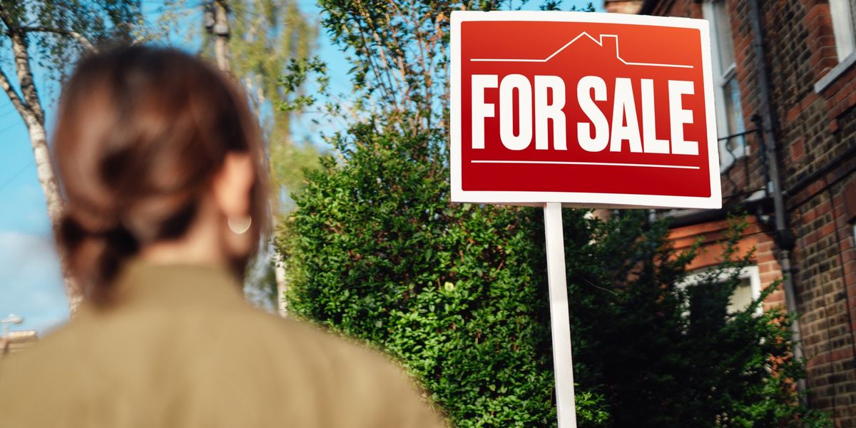 December property prices won’t slide as many predict – but don’t bet on them rising either December property prices won’t slide as many predict – but don’t bet on them rising either