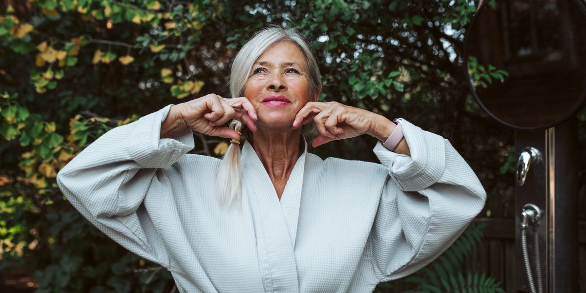 Skin care tips: Cosmetic expert hails ‘cheek lifter’ exercise as ‘effective method’ to banish first signs of ageing Skin care tips: Cosmetic expert hails ‘cheek lifter’ exercise as ‘effective method’ to banish first signs of ageing