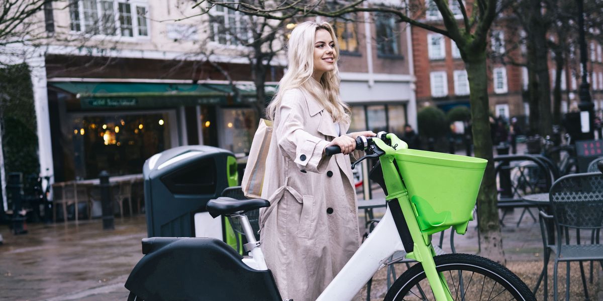 Council forced to apologise after claiming e-bikes help women 'look nice'