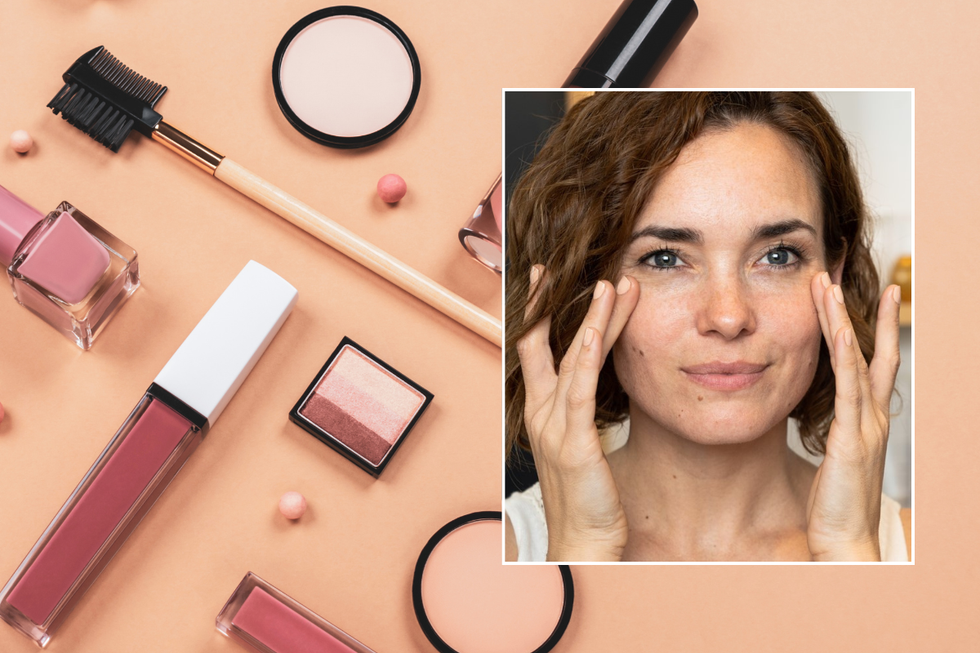 Woman touching eyes / make up