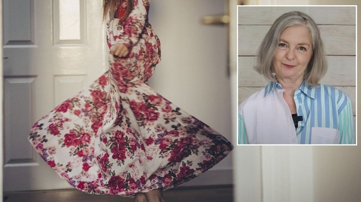 Woman wearing floral dress / Annemarie