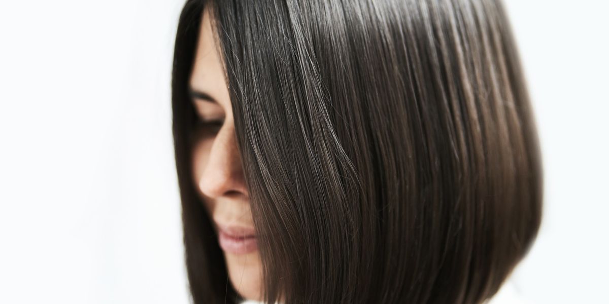 Hairstylist names cut and colour that ‘instantly add 10 years’ – how to look younger instead Hairstylist names cut and colour that ‘instantly add 10 years’ – how to look younger instead