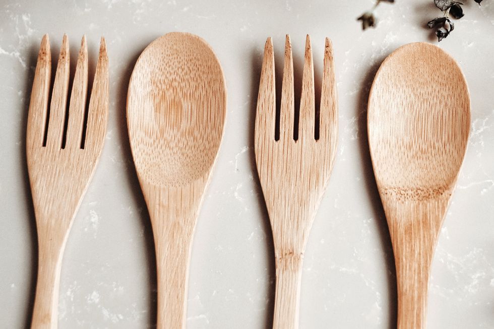 Wooden cutlery