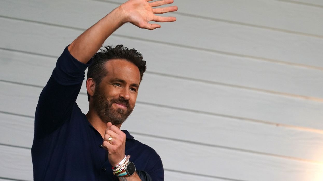 Wrexham Man Utd Ryan Reynolds