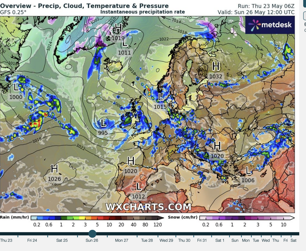 WX charts map showing risk of rain
