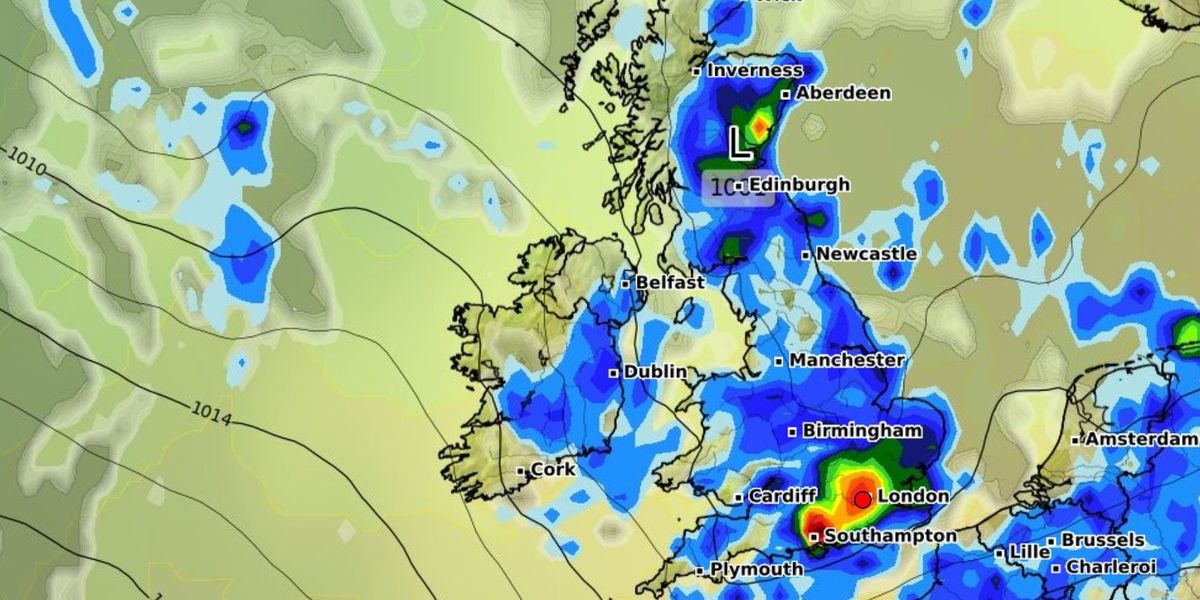 NextImg:UK weather alert: Tornado and flash floods could strike in just HOURS as storm brews across Britain