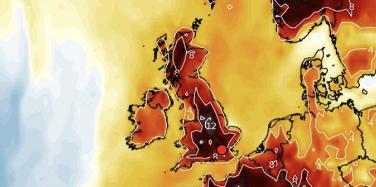 NextImg:UK weather: 'Bermuda' heat dome to plunge Britain into fortnight-long heatwave