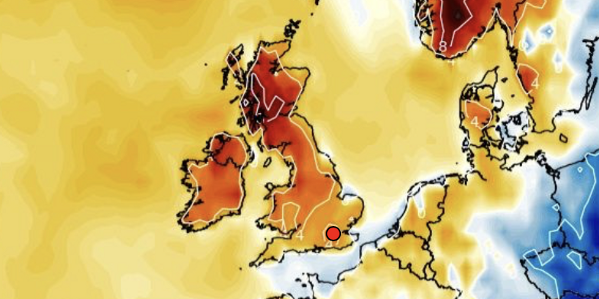 NextImg:UK weather: Jet stream split to bring 20C blast with sunshine and blue skies as low pressure 'pushed away'