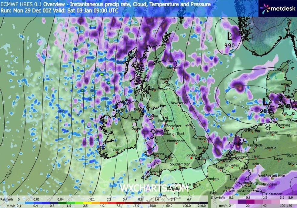 WXCHARTS provides its weather overview for early January