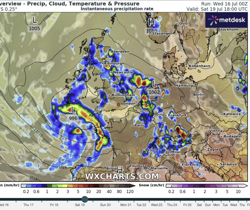 WXCHARTS still has downpours across the UK this weekend