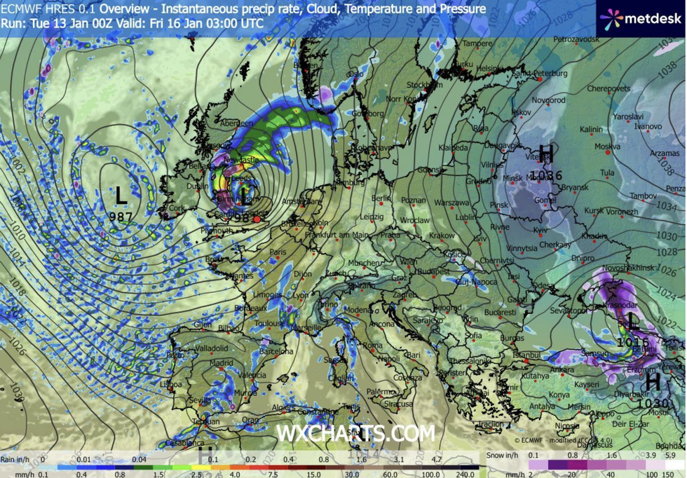WXCHARTS suggests downpours could rock Britain later this week