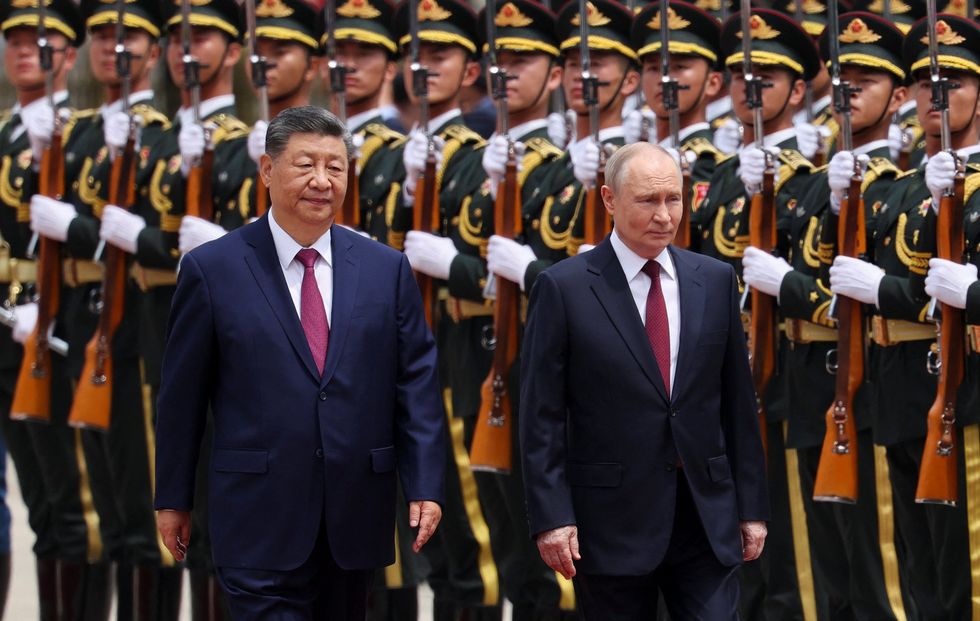 Xi Jinping and Vladimir Putin