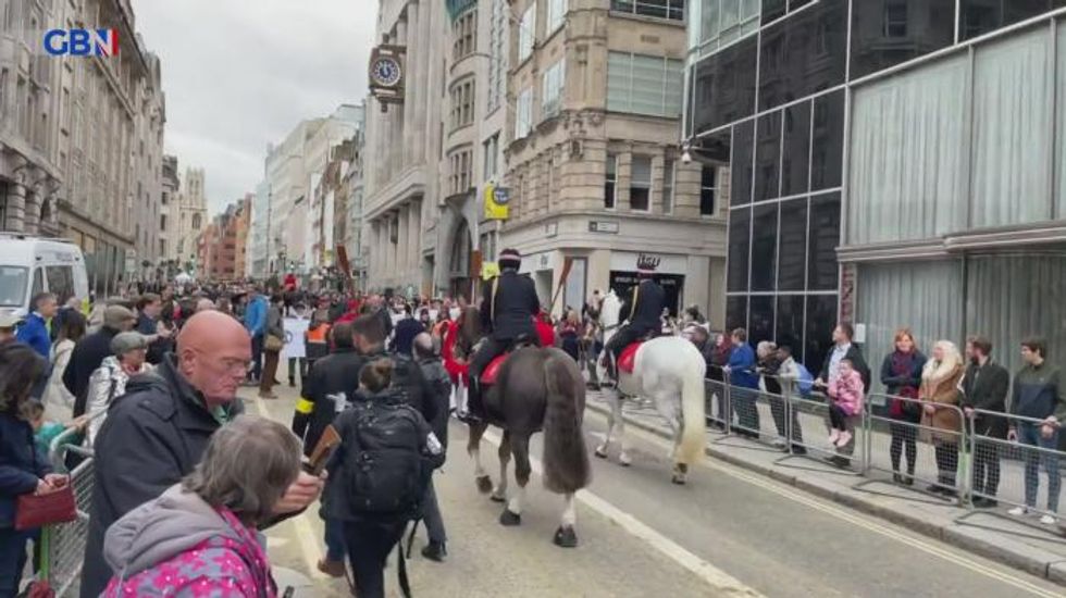 Extinction Rebellion protestors disrupt Lord Mayor’s Show