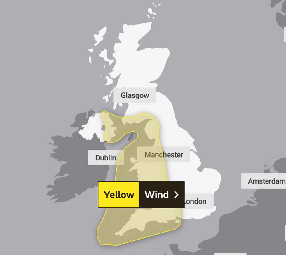 Yellow weather warning graphic from Met Office