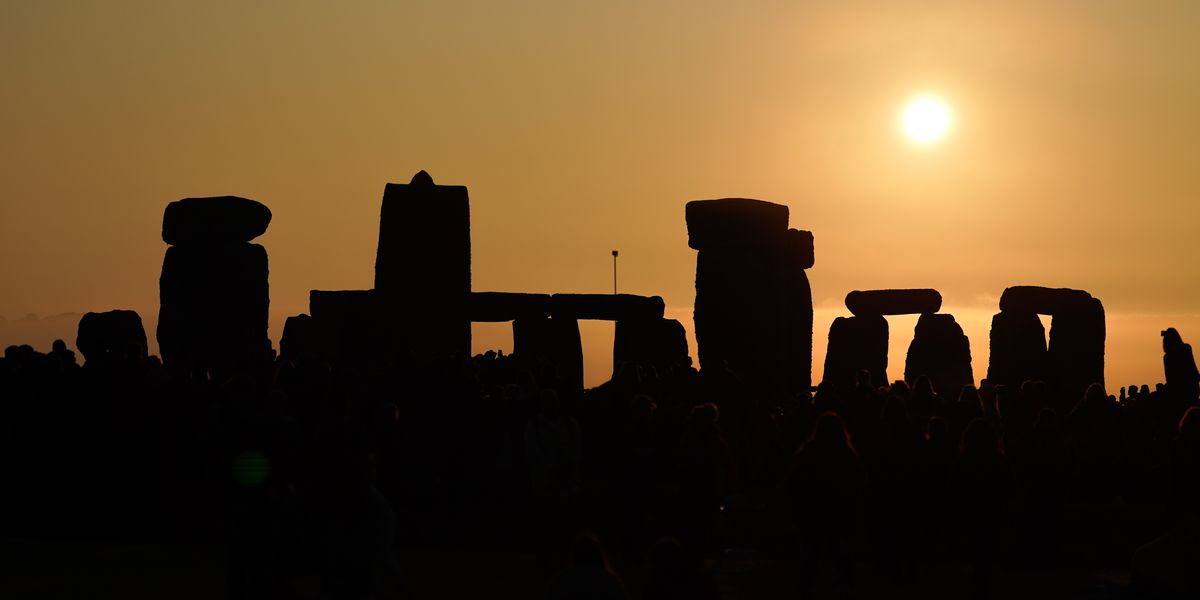 NextImg:Stonehenge: Native Britons built sarsen stones after influx of European migrants