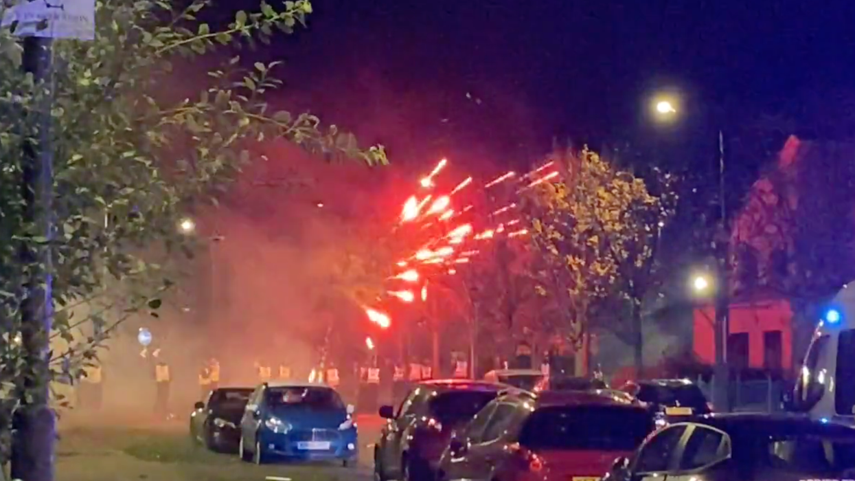 Youths in Niddrie set fireworks off at police