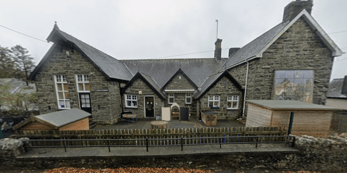 Britain’s smallest primary school and ‘key part of the community’ to shut for good as council issues devastating statement Britain’s smallest primary school and ‘key part of the community’ to shut for good as council issues devastating statement