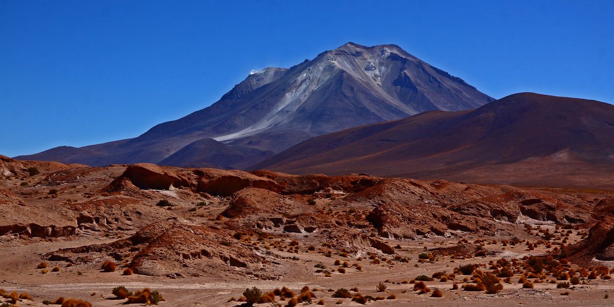 NextImg:Mystery of rumbling 'zombie volcano' finally solved after showing signs of eruption